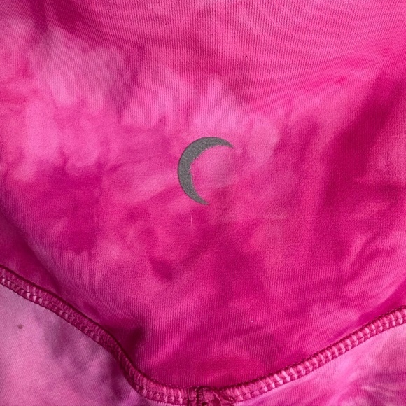 ZYIA Women’s Vibrant Pink Leggings - Picture 4 of 5